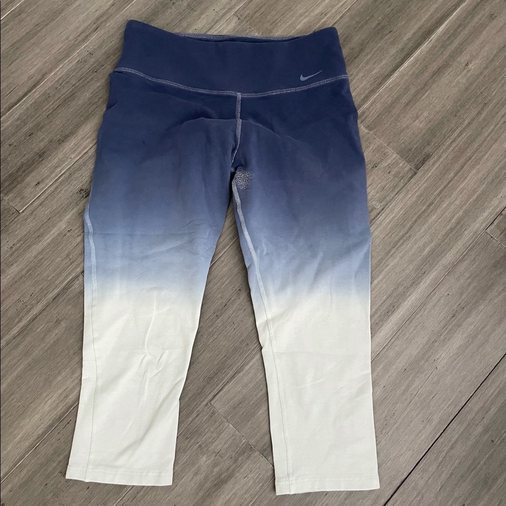 Nike crop leggings